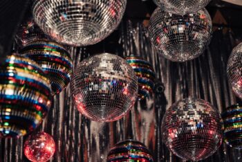 disco feest organiseren voor een klein budget