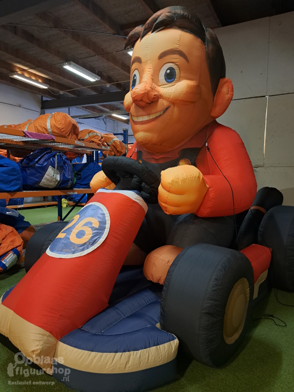 Abraham pop Marius op kart